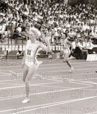 Image ID: 201802272100_00008