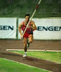 Image ID: 201805112133_00007