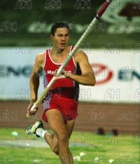 Image ID: 201805112133_00008