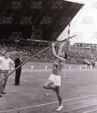 Image ID: 201806081835_00011