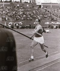 Image ID: 201806081835_00033