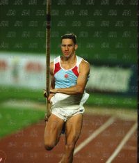 Image ID: 201807152103_00012